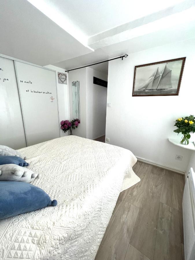 Le Pastel Apartment Honfleur Bagian luar foto